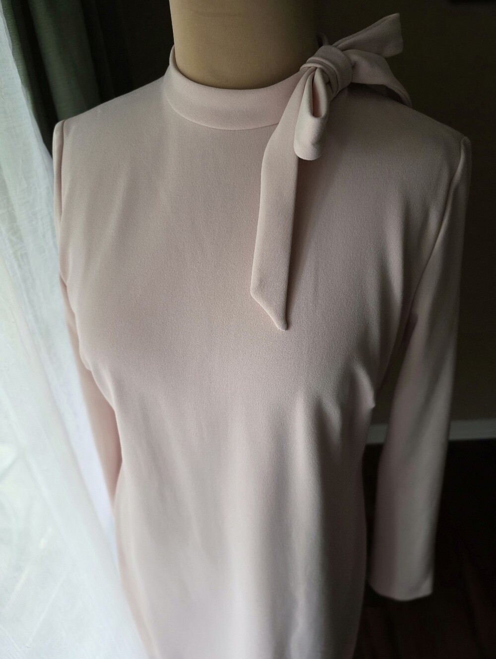 Calvin Klein Blush Pink Bow Shoulder Long Sleeve Shift Dress Coquette Size 8